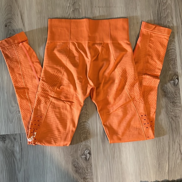 Gymshark Energy Seamless Leggings - Picture 4 of 5